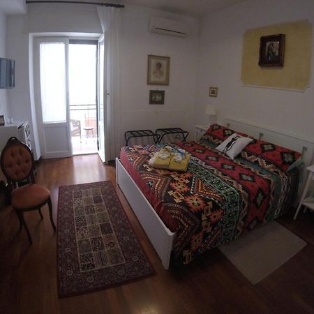 Il Gatto E La Volpe Bed & Breakfast Сиракуза Екстериор снимка